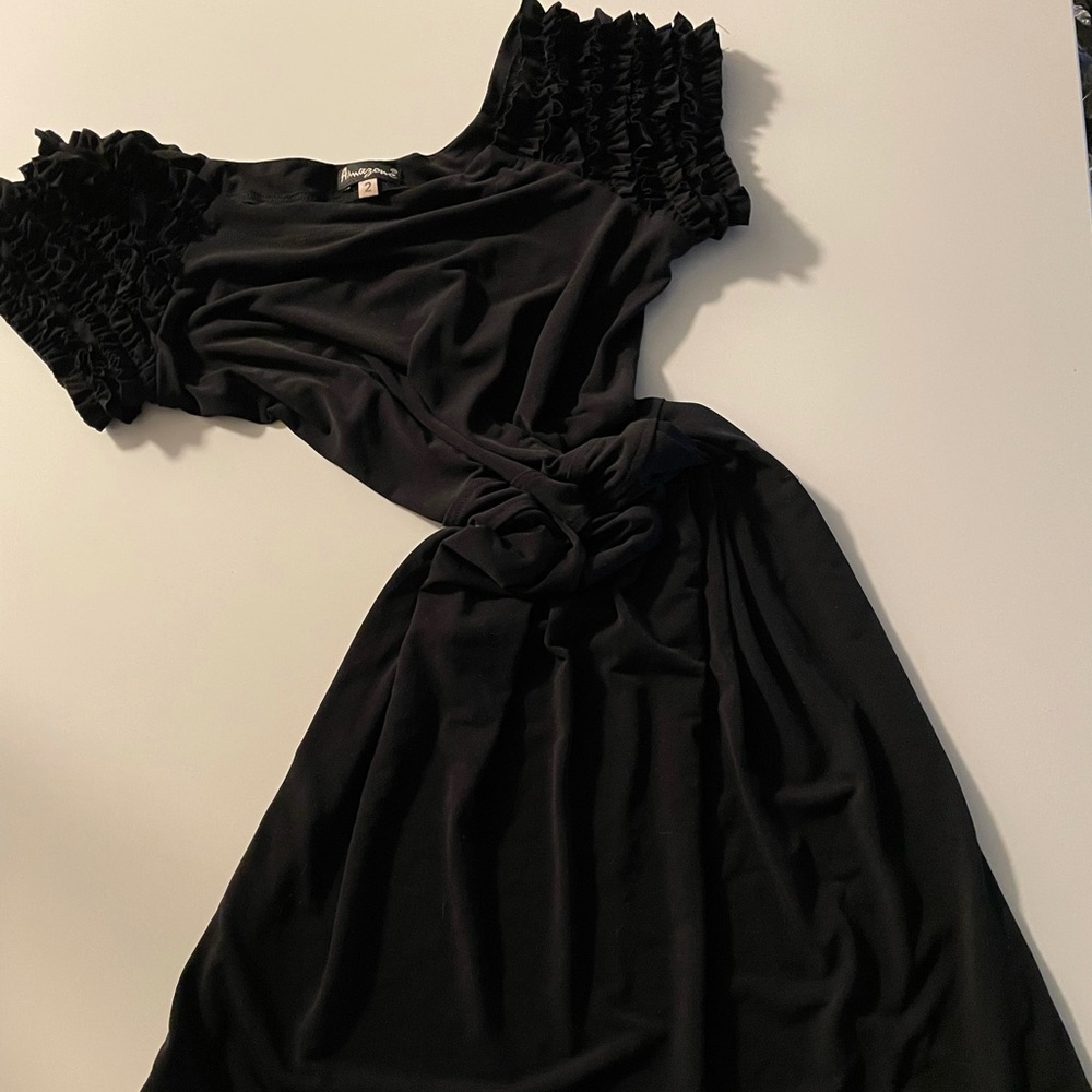 Amazone black dress
